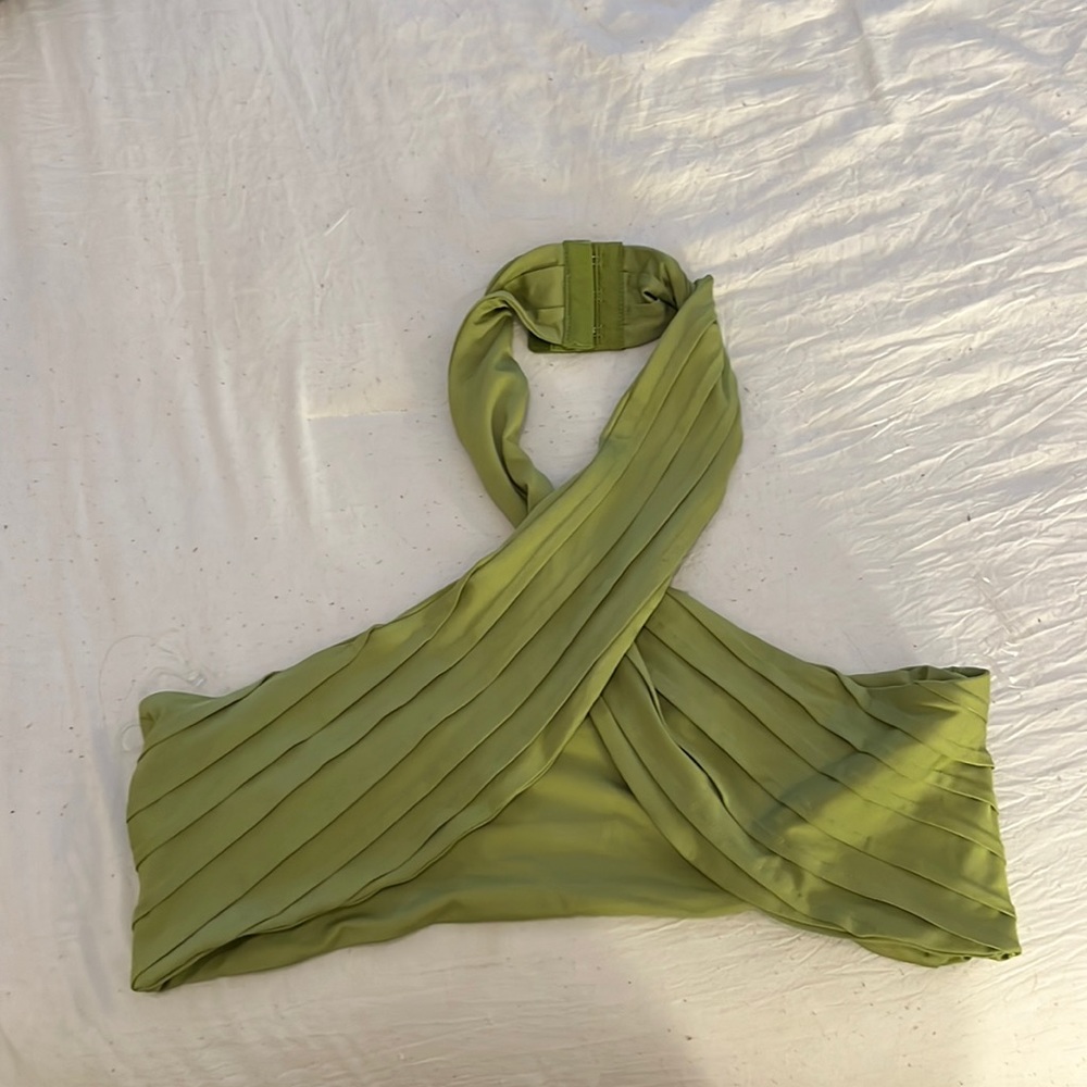 Local boutique Chronic Sunshine under boob crop top. Size Large. Never worn.